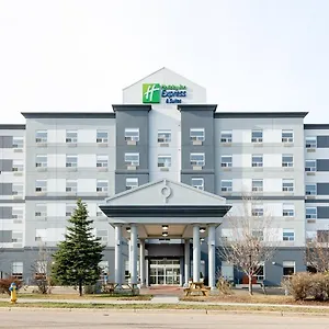 holiday-inn-express-hotel-suites-edmonton-south.edmonton-hotels.net/